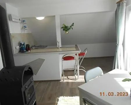 아파트 Bei Hanna Enying